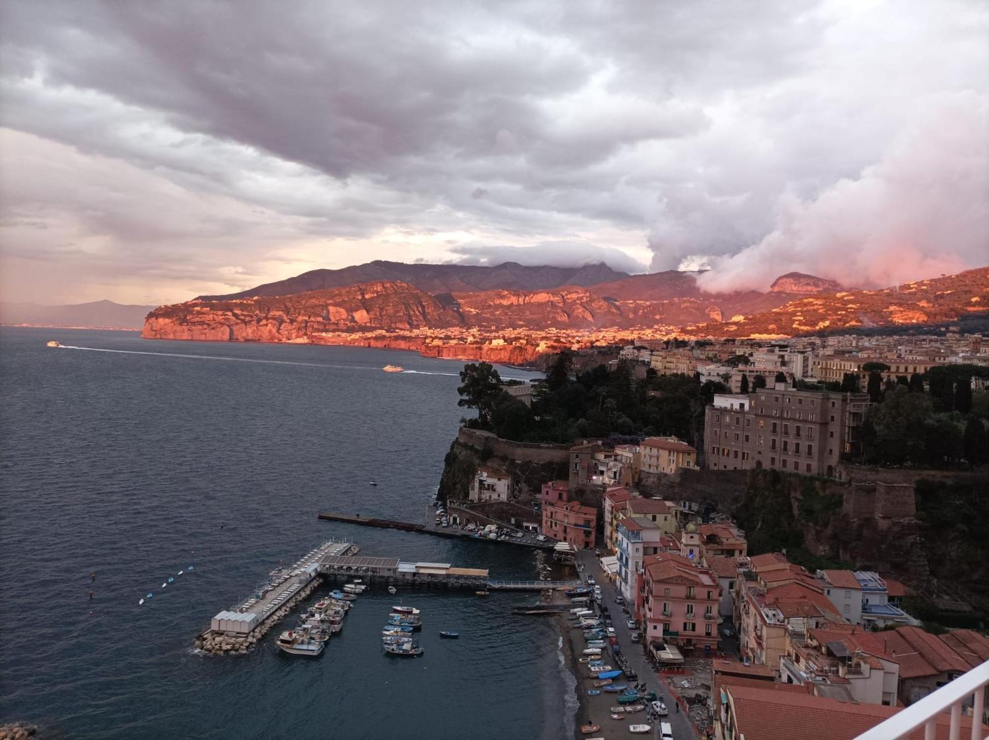 Il Platano Panzió Piano di Sorrento Kültér fotó